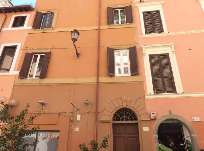 Vite 99 - Piazza Di Spagna