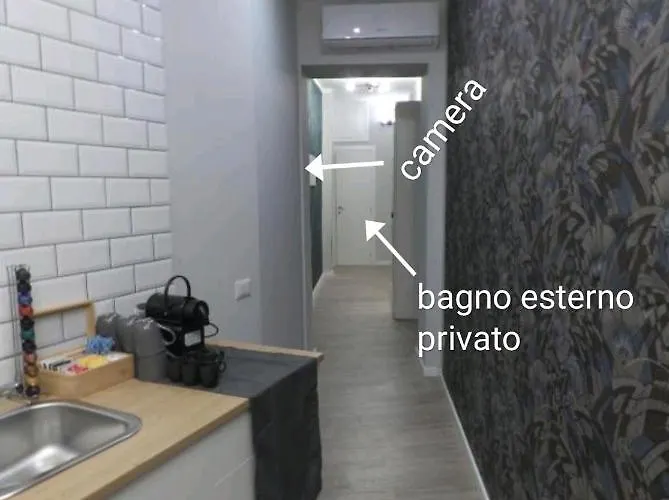 Acomodação com café da manhã  Vite 99 - Piazza Di Spagna Roma