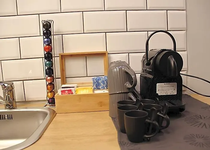 Acomodação com café da manhã  Vite 99 - Piazza Di Spagna 4*