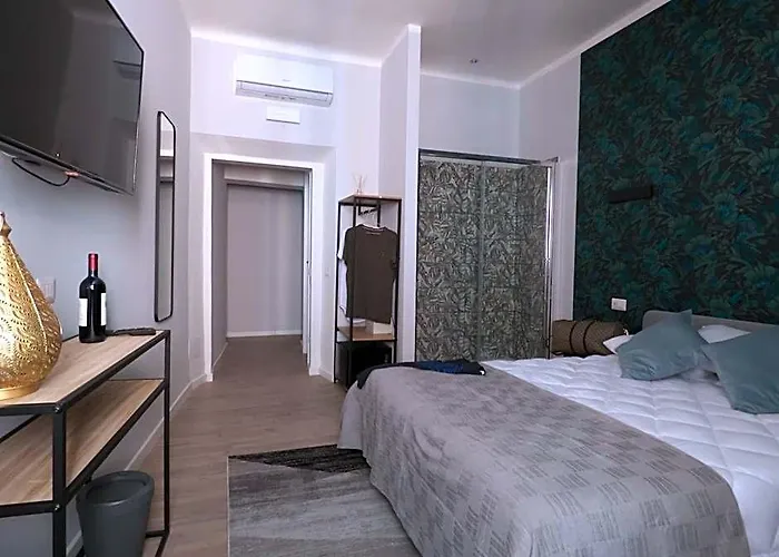 Vite 99 - Piazza Di Spagna 4* Roma