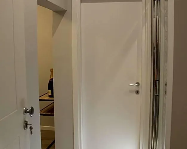 Vite 99 - Piazza Di Spagna 4* Roma